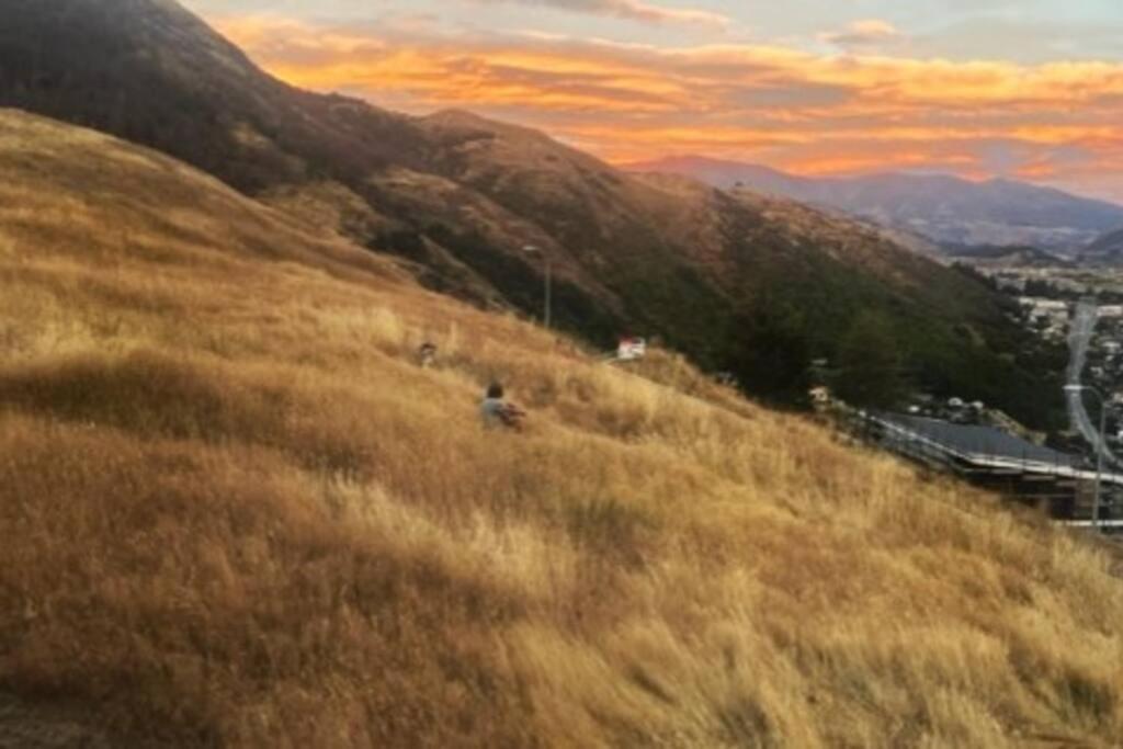 Views On Florence Queenstown Luaran gambar
